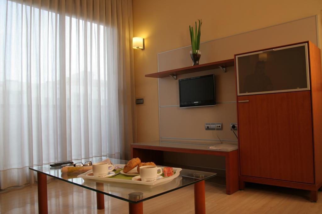 Apartaments Arago565 Барселона Экстерьер фото