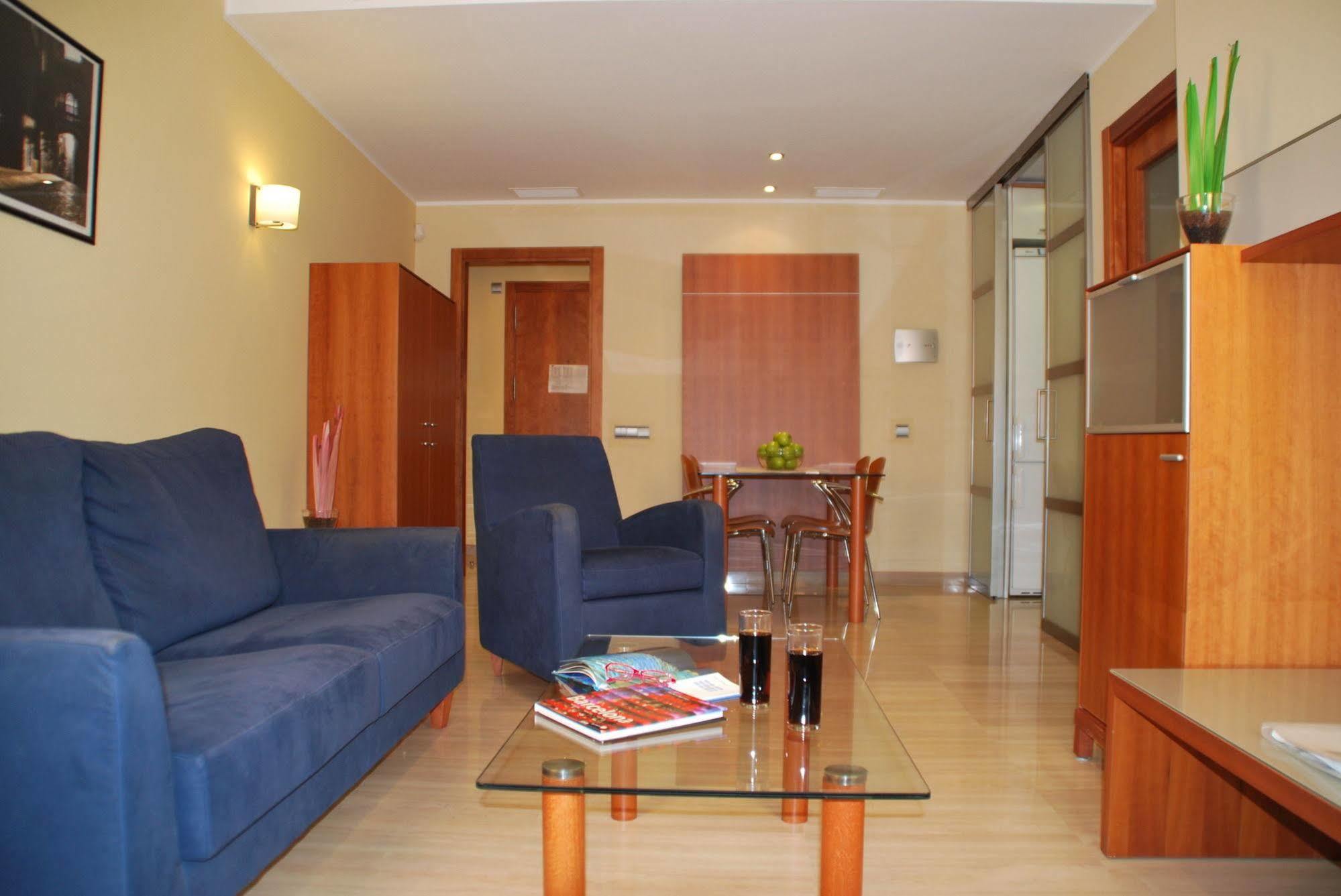 Apartaments Arago565 Барселона Экстерьер фото