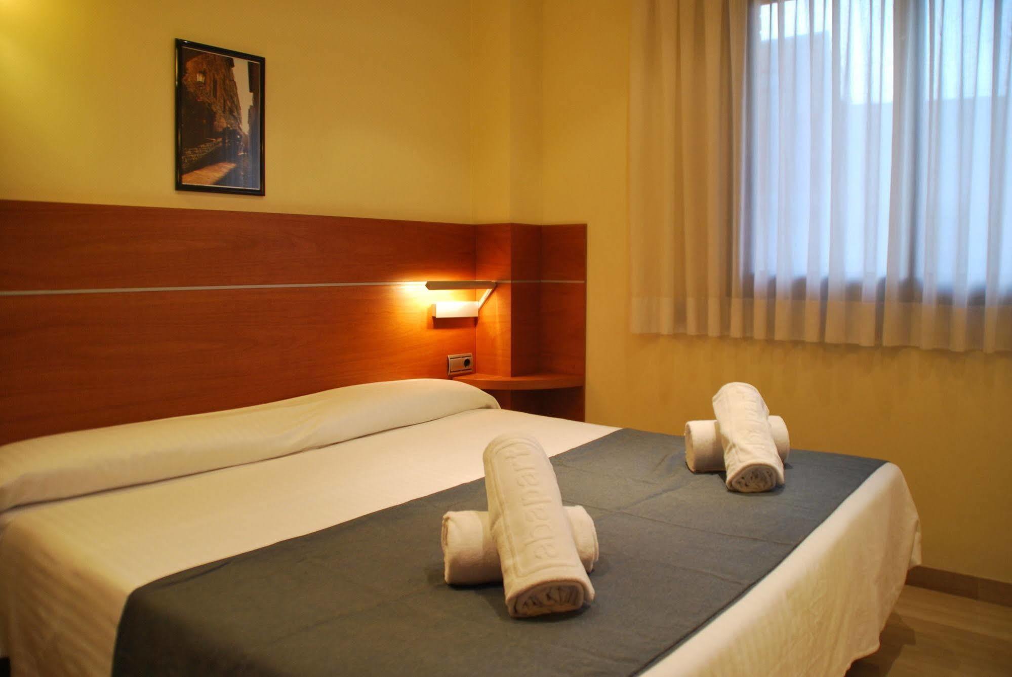 Apartaments Arago565 Барселона Экстерьер фото