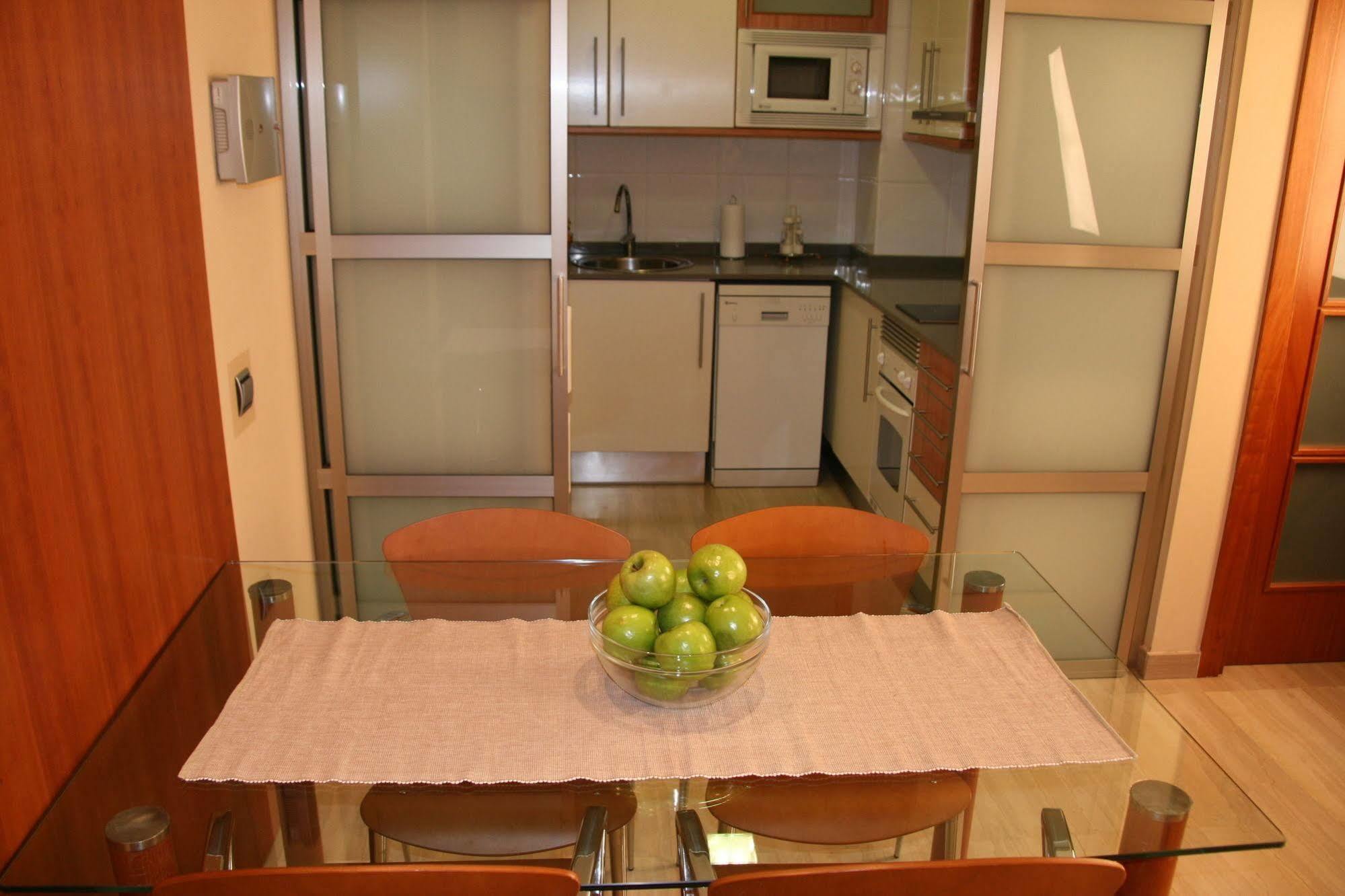 Apartaments Arago565 Барселона Экстерьер фото